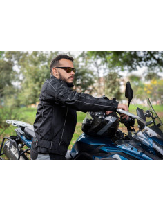 Chaqueta TT - Protecciones Removibles Certificadas 100 Impermeable. 2