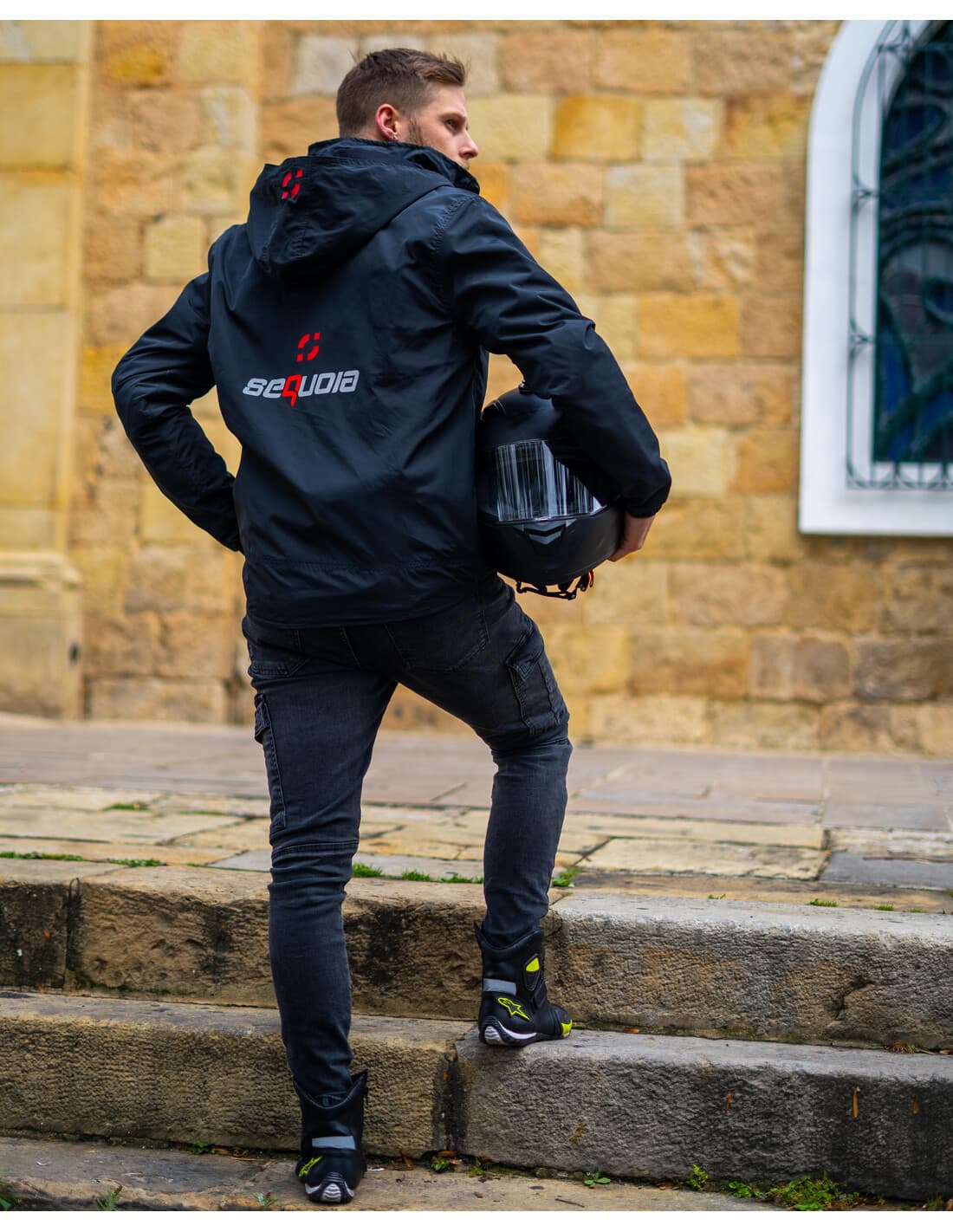 Chaqueta Impermeable con Protecciones Removibles Certificadas Unisex ajuste y cierre de seguridad