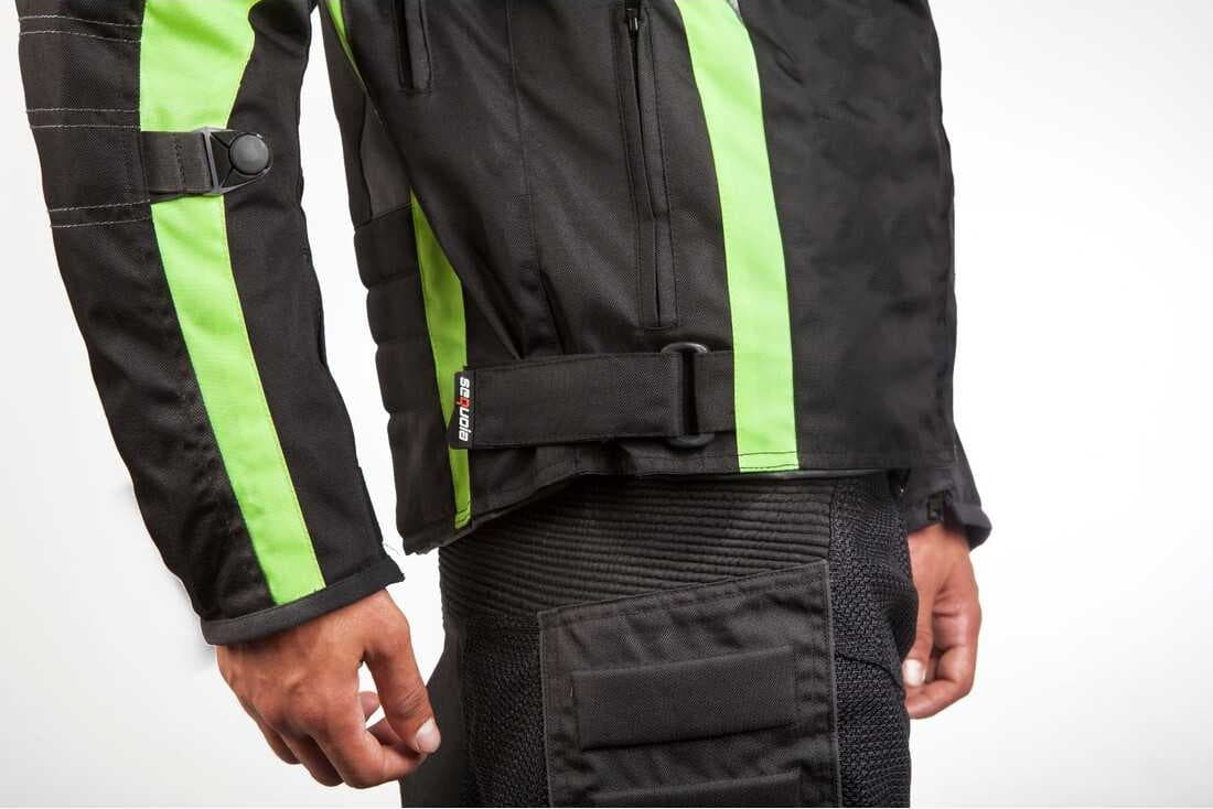 Chaqueta Carrera Green - Antifricción con Protecciones Certificadas e Impermeable 100 tallas disponibles - Bogota Colombia