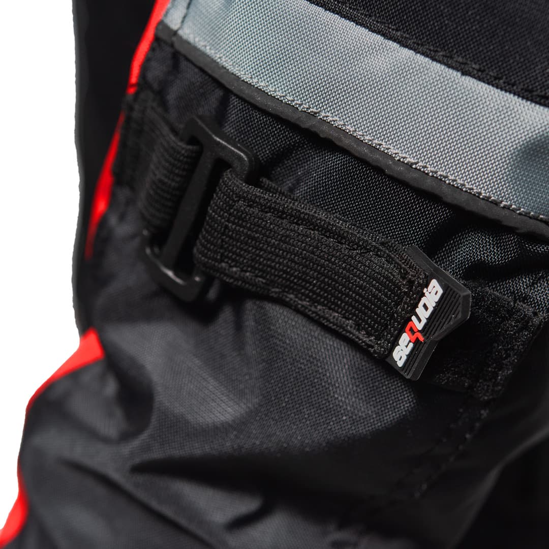Chaqueta Carrera Red - Antifricción, Protecciones Certificadas e Impermeable detalle protecciones - Certificadas CE