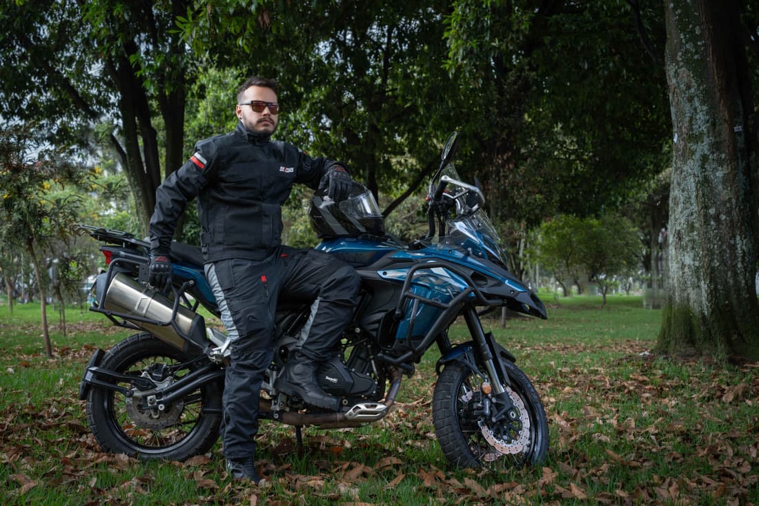 Chaqueta Mesh de Verano Antifricción en Malla Transpirable 100% Impermeable