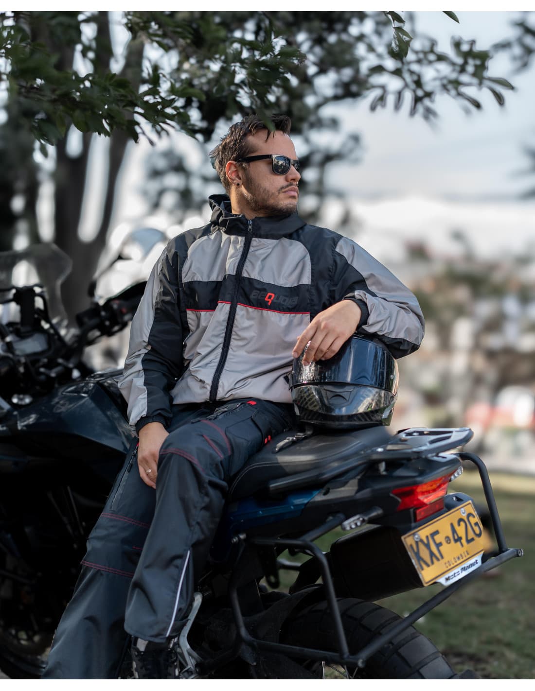 Chaqueta Reflectiva Doble Faz impermeable de Moto para Damas y Caballeros detalles reflectivos alta visibilidad