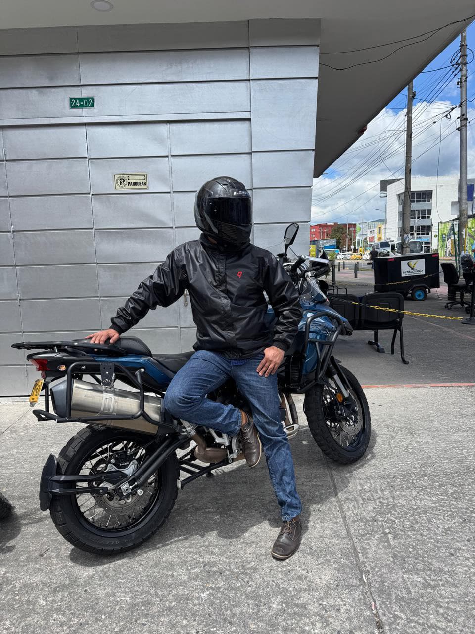 Chaqueta Reflectiva Doble Faz Negra impermeable de Moto para Mujer y Caballeros