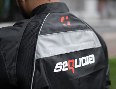 Chaqueta Carrera Gris - de Protección, Protecciones Certificadas e Impermeable