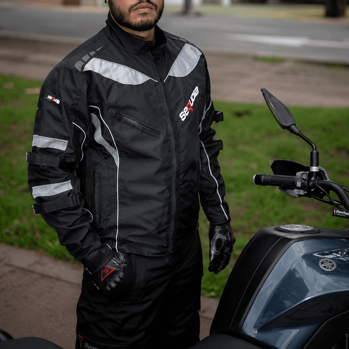 Chaqueta Carrera Gris - de Protección, Protecciones Certificadas e Impermeable