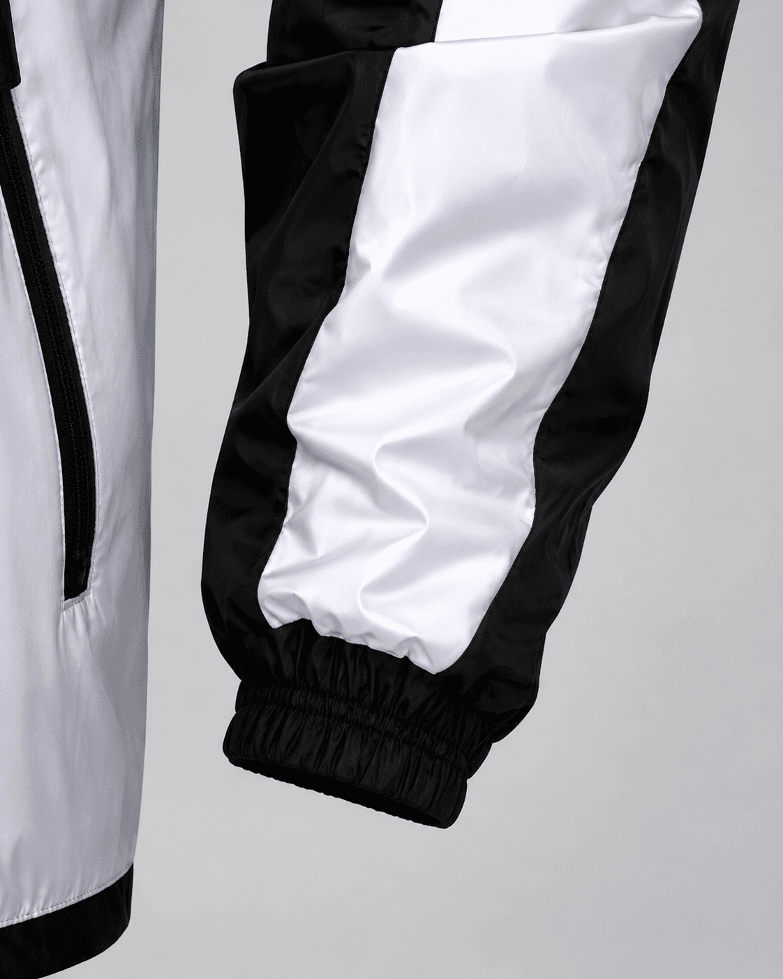Chaqueta Reflectiva Gris Plata de Moto tipo Cortaviento con Protecciones Motociclista para Mujer y Caballeros