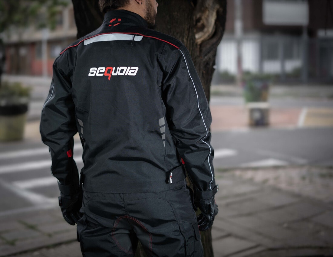 Chaqueta Black Pro - Chaqueta Antifricción de Moto, Impermeable Sequoia Speed