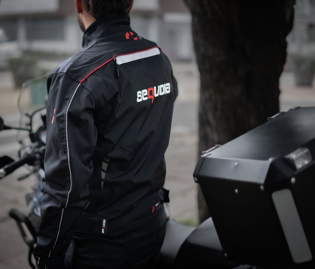 Chaqueta Black Pro - Chaqueta Antifricción de Moto, Impermeable Sequoia Speed