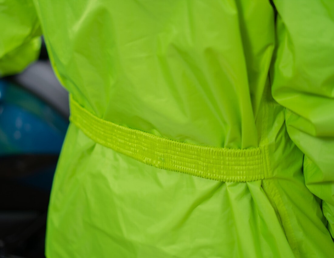 Combo Impermeable Hydra + Zapatones Sequoia Suela dura+ forro morral Moto, Motociclismo