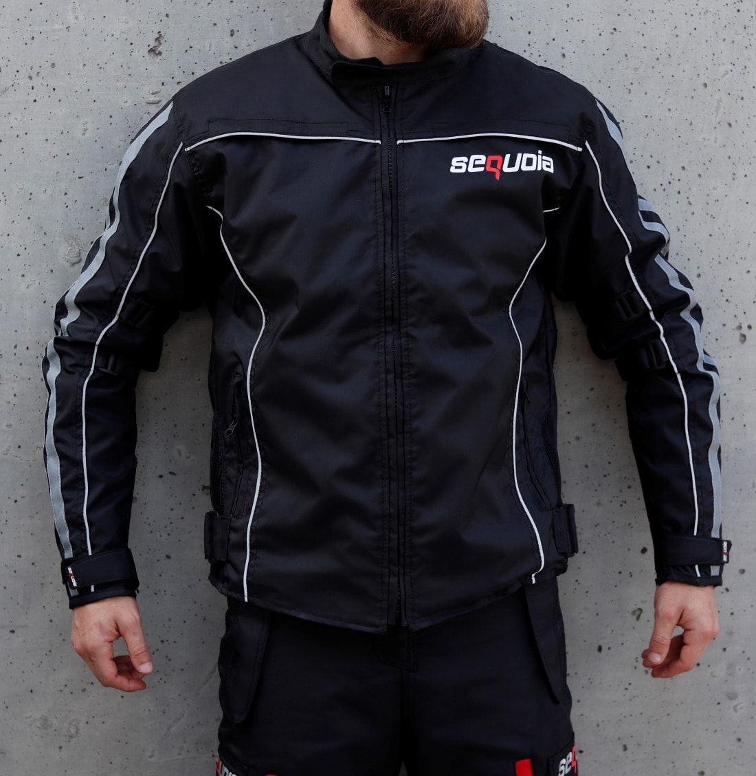 Chaqueta TT - Protecciones Removibles Certificadas 100 Impermeable.