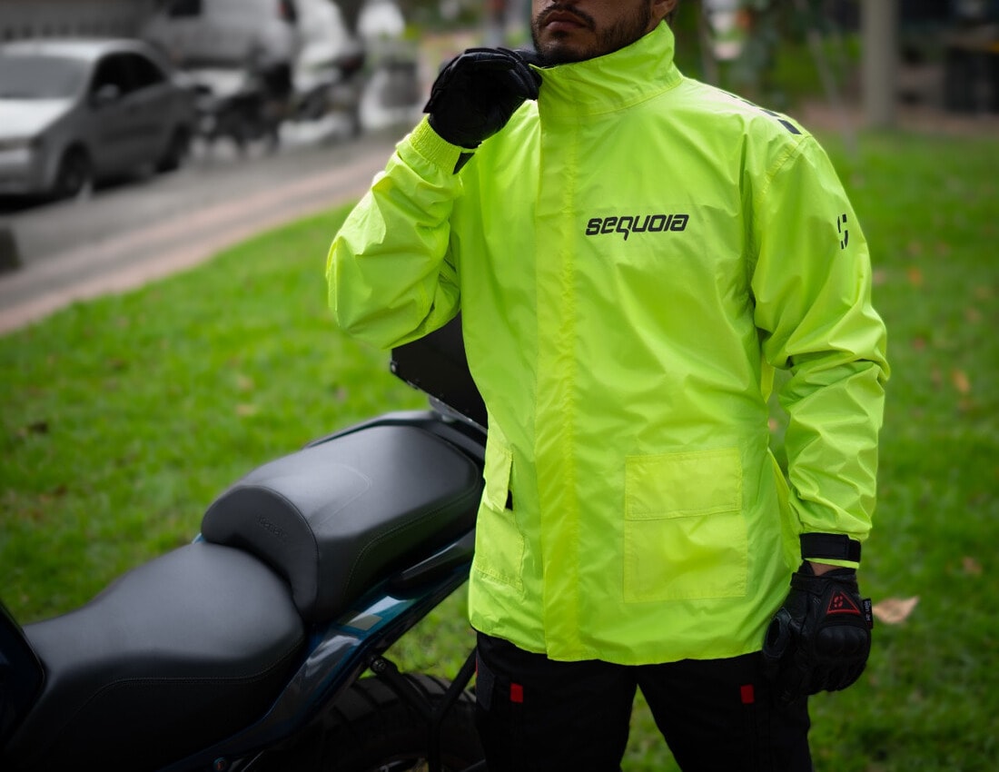 Combo Impermeable Hydra + Zapatones Sequoia Suela dura+ forro morral + Guantes Moto, Motociclismo