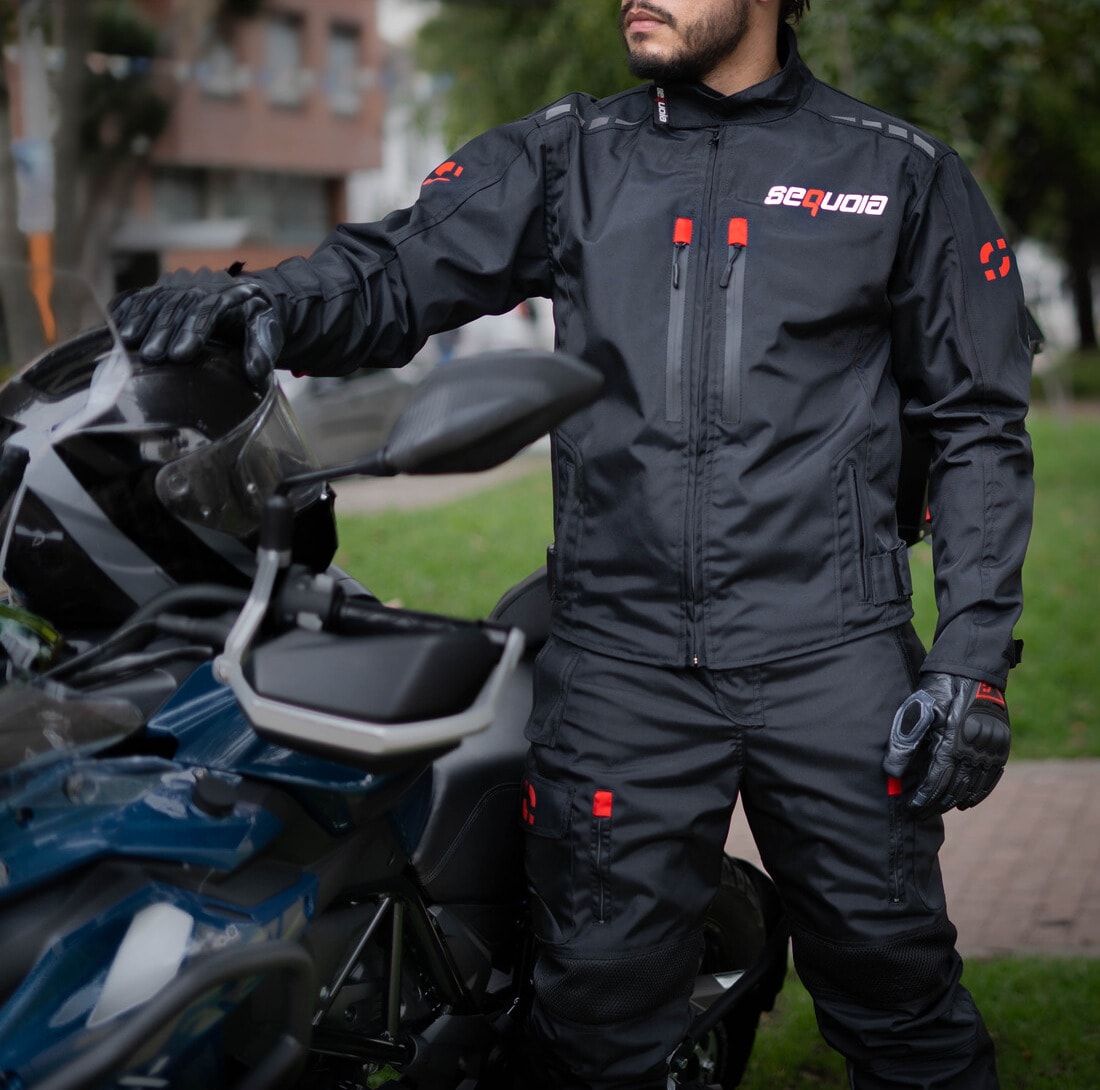 Chaqueta Black Pro - Chaqueta Antifricción de Moto, Impermeable Sequoia Speed