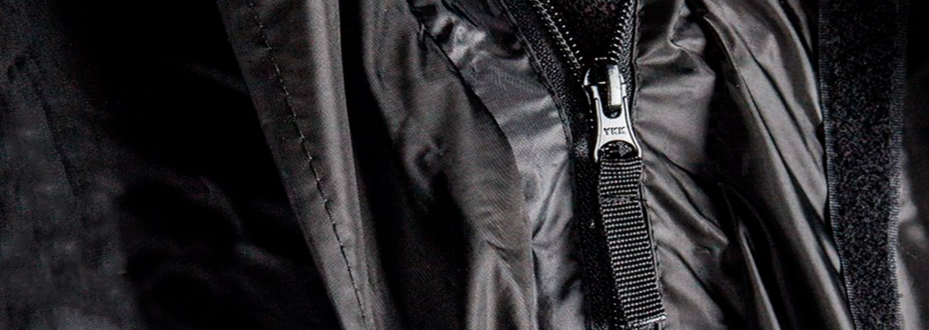 Impermeable de PVC Sequoia Speed en accion